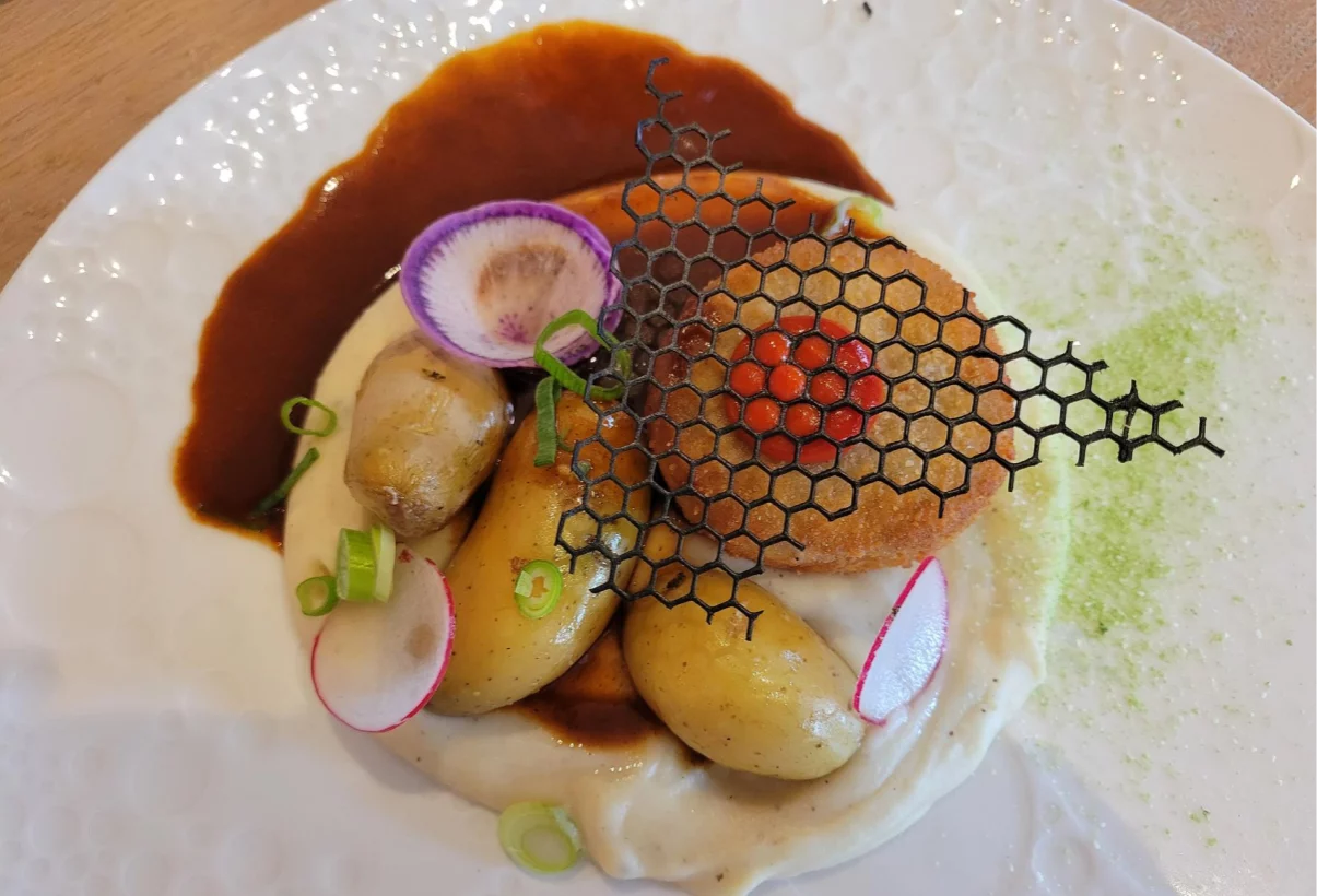 La Table Delya Restaurant A Bruz Pres De Rennes Slide01