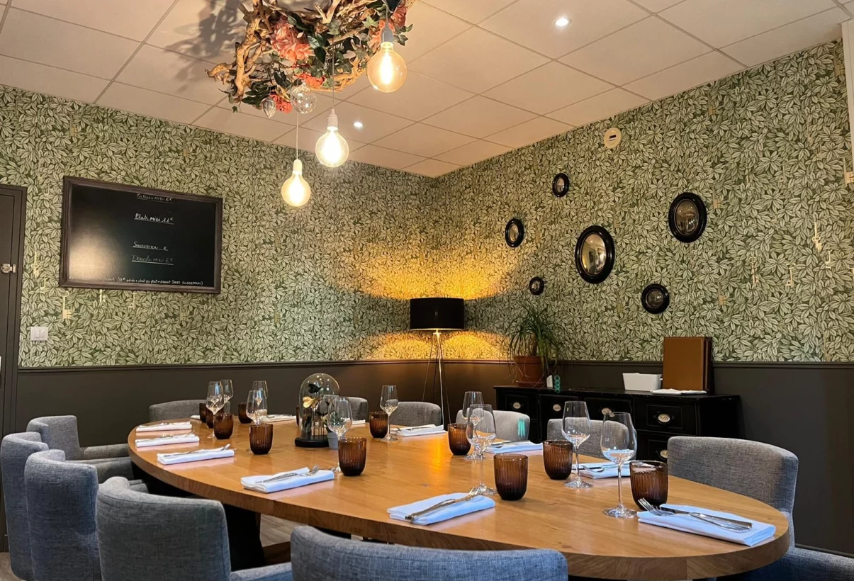 La Table Delya Restaurant A Bruz Pres De Rennes Image 37